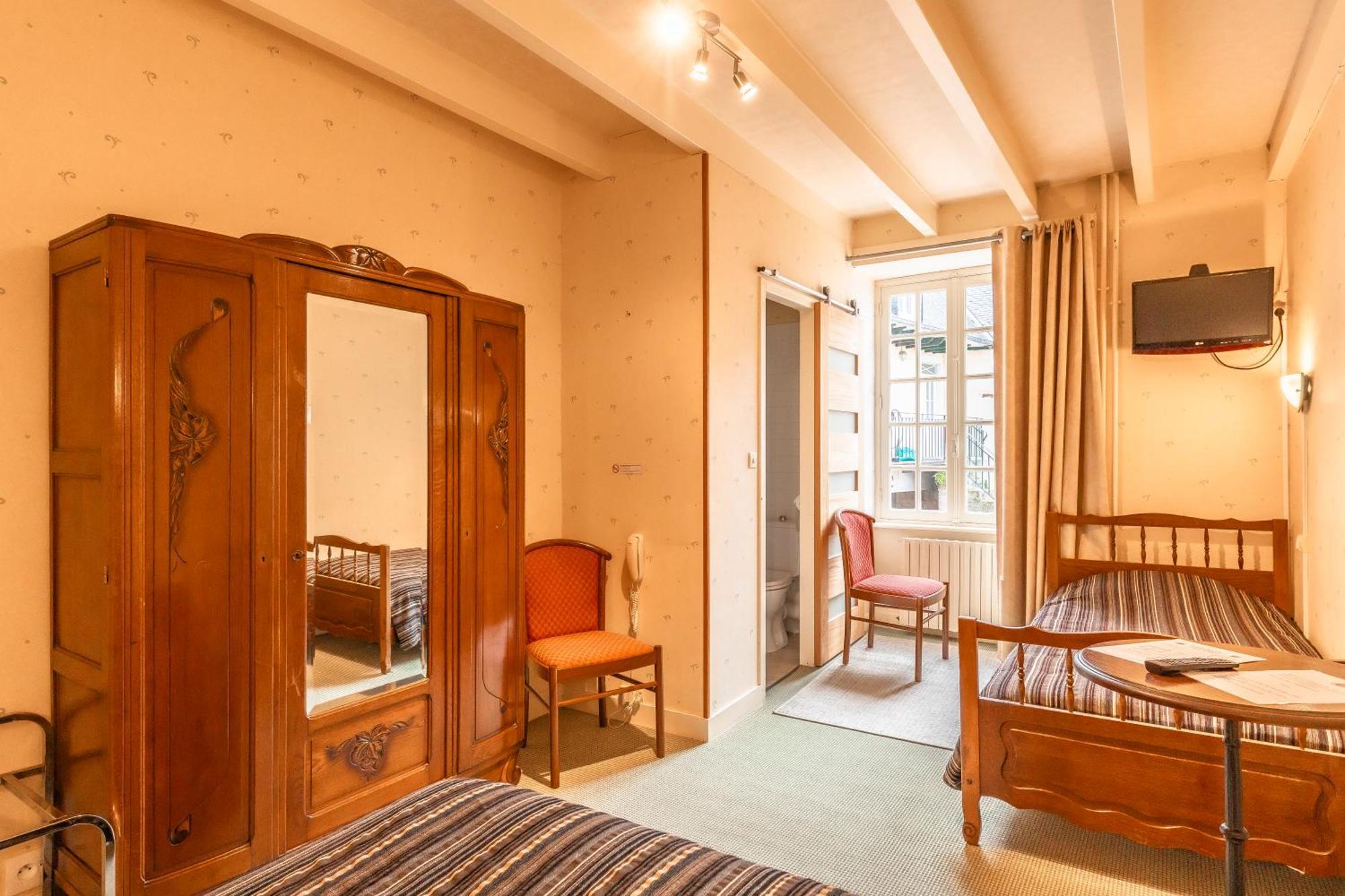 Auberge Le John Steele Sainte-Mère-Église Екстериор снимка